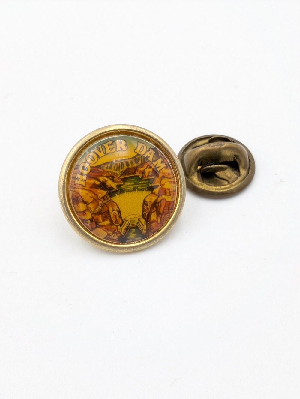 Vintage retro hoover dam pin